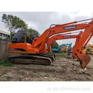 Подержанный экскаватор Doosan DH220 корейского производства